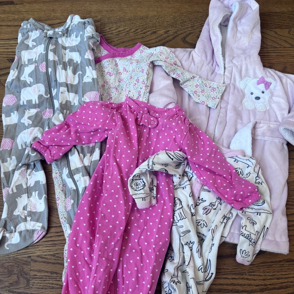 9mo bundle of girls pajamas